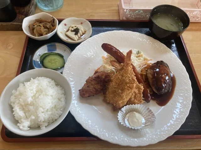 ごはん亭 - 桂台（食堂）の写真