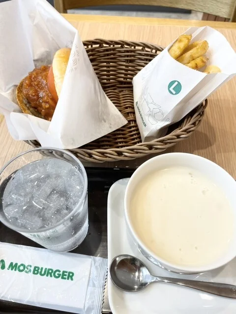 モスバーガー 網走店 - 鱒浦（ハンバーガー）の写真