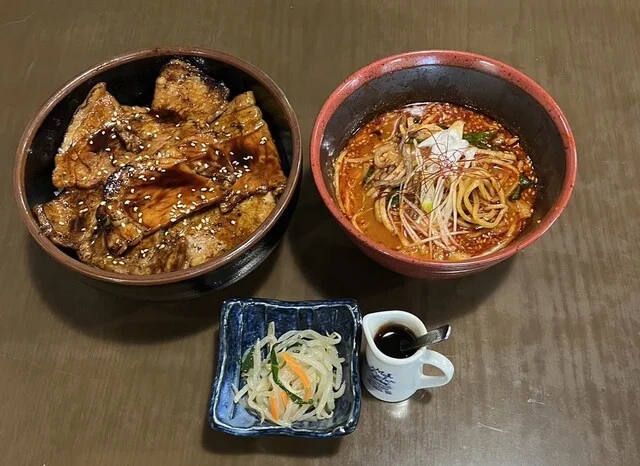 ぶた丼大手門 4条通店 - 旭川四条（豚丼）の写真