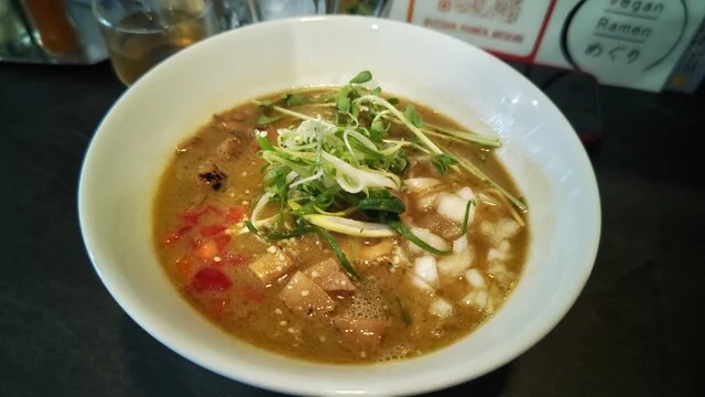 Vegan Ramen めぐり - 旭川（ラーメン）の写真
