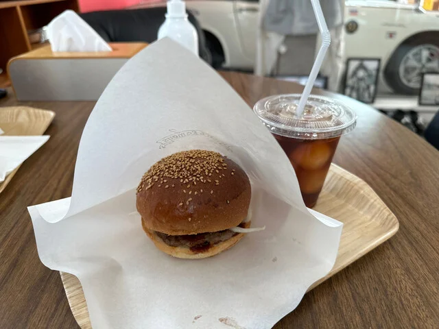 RICH AND FAMOUS（リッチアンドフェイマス） - 錦岡（ハンバーガー）の写真