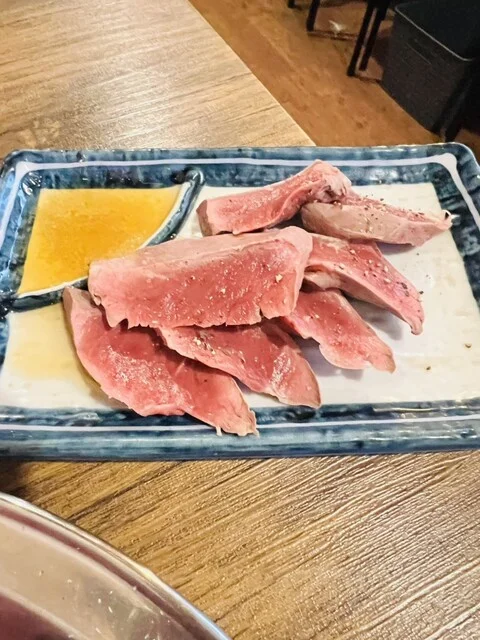 炭火やきとん ブッチャー横山 - 桂台（もつ焼き）の写真