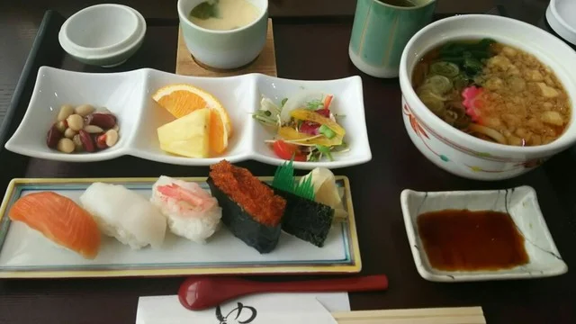 お食事処さらり - 沼ノ端（レストラン）の写真