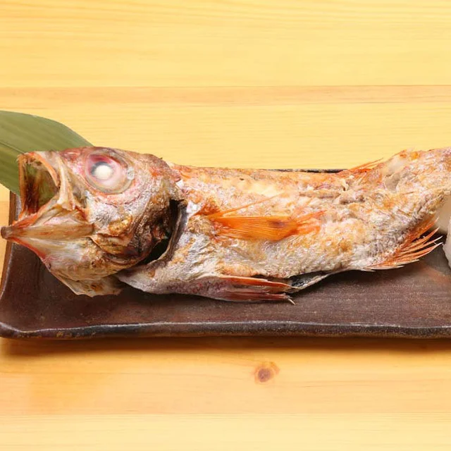 旬の肴と旨い酒 小鈴（しゅんのさかなとうまいさけ こりん） - 五所川原（日本料理）の写真