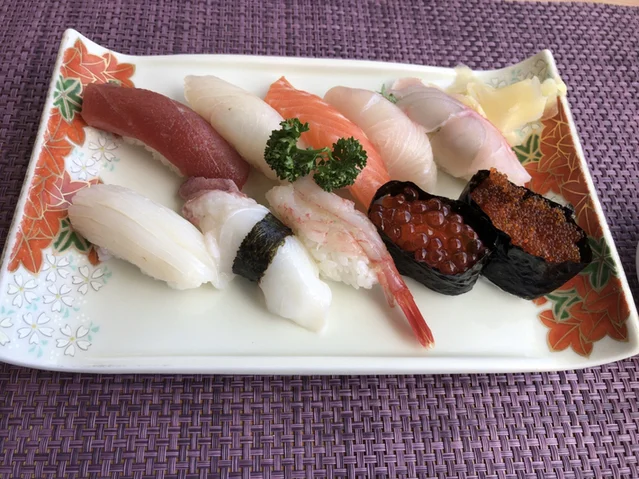 磯のれん 海銭亭（かいせんてい） - 銭函（寿司）の写真