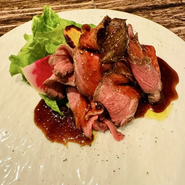 炭焼きグリル スクランブル（Charcoalgrill　SCRAMBLE） - 糸井（肉バル）の写真