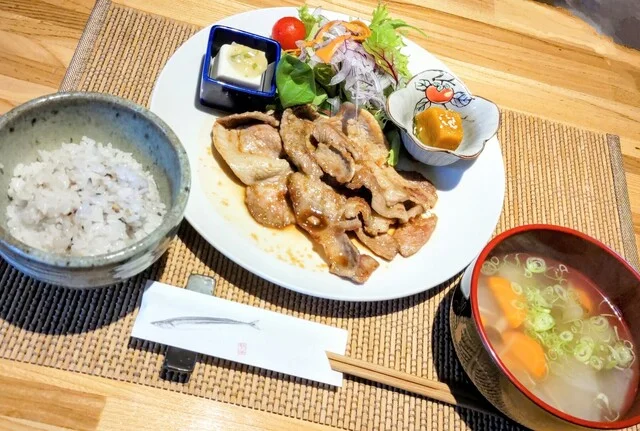 和薬膳料理 翡翠 - 苫小牧（日本料理）の写真
