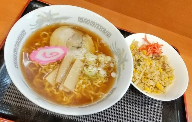 食事処 さつま屋 - 沼ノ端（食堂）の写真