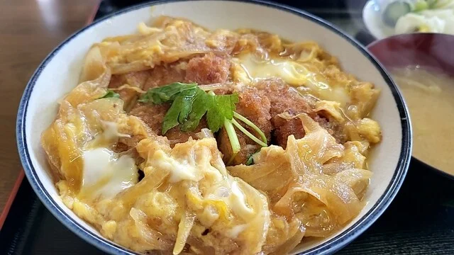 満腹食堂 - 旭川四条（かつ丼）の写真