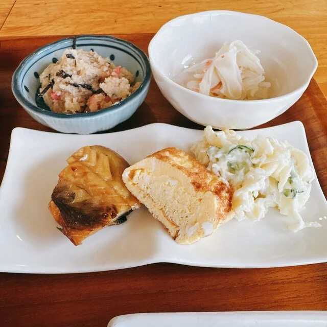 丸秀 - 柏林台（食堂）の写真