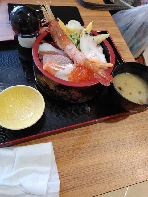 海鮮丼 魚常 - 稚内（海鮮丼）の写真