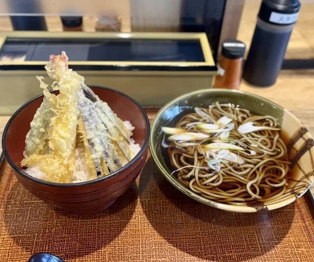 そば処 金の蕎麦 - 旭川四条（そば）の写真