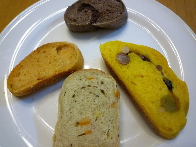 田舎パン - 柏林台（パン）の写真