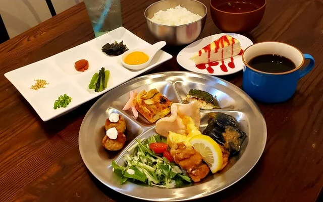 炭火焼鶏&times;デザート こてつ - 柏林台（居酒屋）の写真