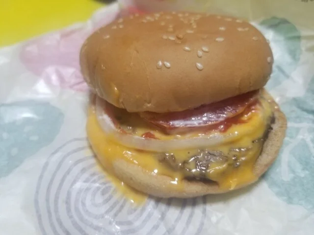 バーガーキング フレスポ釧路文苑店（BURGER KING） - 新富士（ハンバーガー）の写真