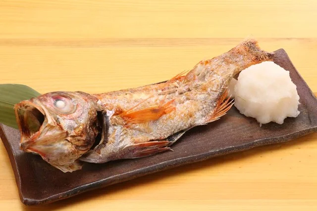 旬の肴と旨い酒 小鈴（しゅんのさかなとうまいさけ こりん） - 五所川原（日本料理）の写真