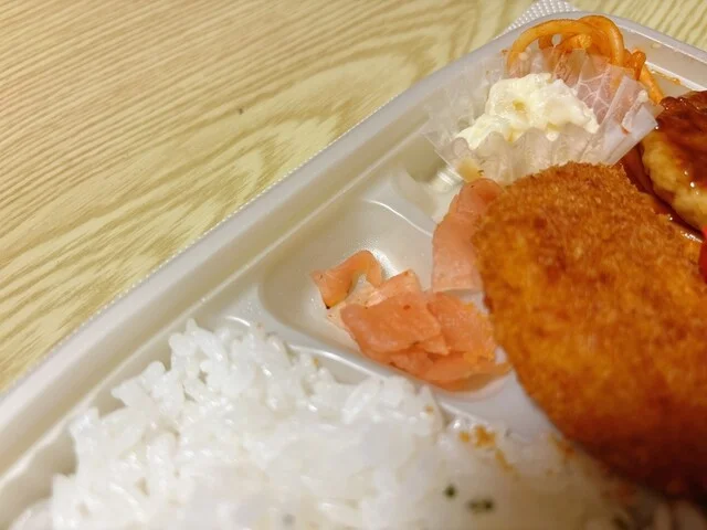 セブンイレブン 旭川3条7丁目店（SEVEN-ELEVEN） - 旭川（コンビニ・スーパー）の写真