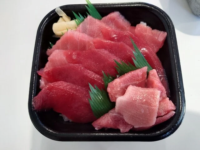 北海丼丸 帯広稲田店 - 帯広（海鮮丼）の写真
