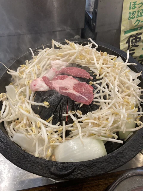 小樽ジンギスカン倶楽部 北とうがらし 出抜小路店 - 小樽（ジンギスカン）の写真