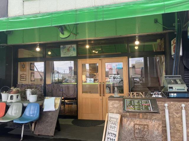 高架下の音村屋珈琲 - 旭川四条（カフェ）の写真