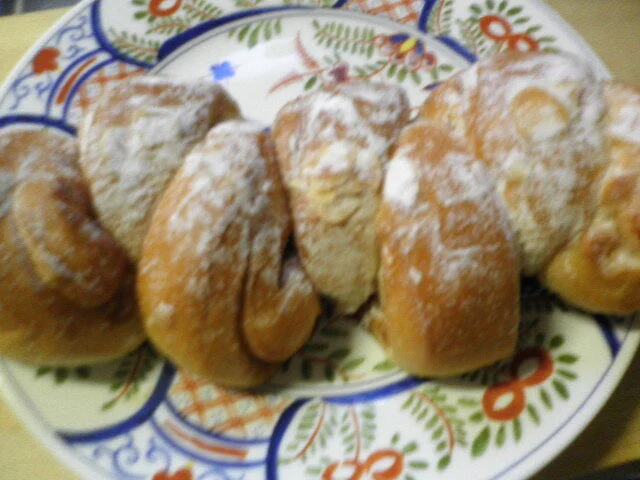 天然酵母パン　あるそーれ - 洞爺（パン）の写真