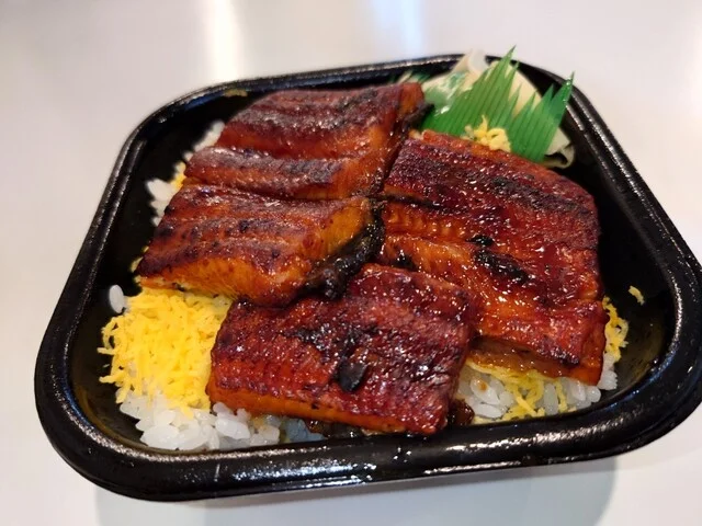 北海丼丸 帯広稲田店 - 帯広（海鮮丼）の写真