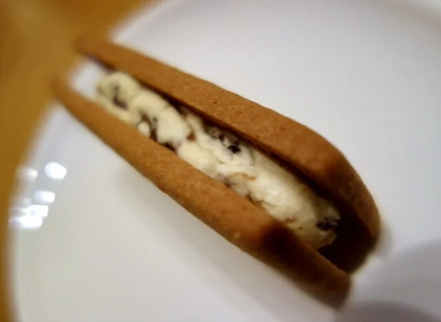 六花亭  苫小牧店 - 糸井（洋菓子）の写真