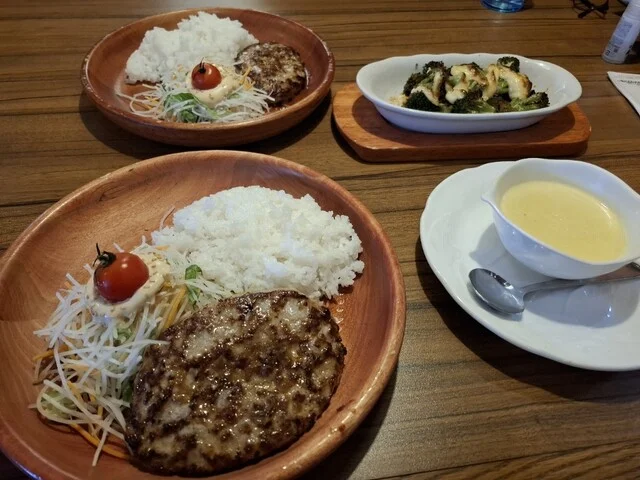 びっくりドンキー 十條店 - 新富士（ファミレス）の写真