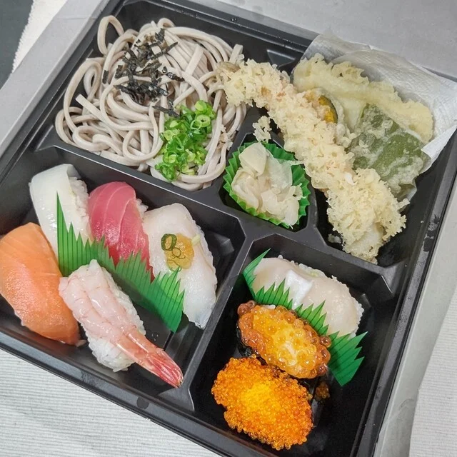 札幌海鮮丸 神楽店 - 神楽岡（寿司）の写真