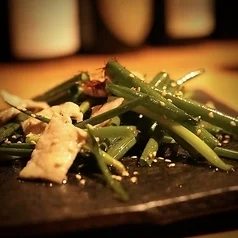 旭川ジンギスカンと北海道和牛 肉ビストロ ユキトニクト - 旭川（肉料理）の写真