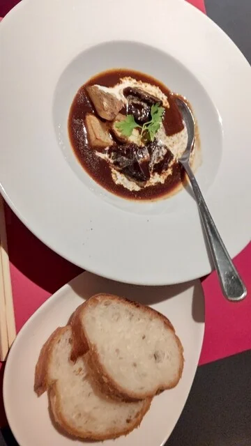 洋食&バル 肉の池 - 釧路（洋食）の写真