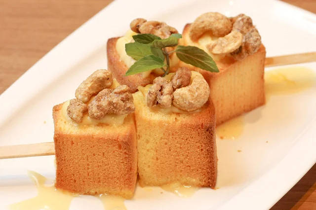 炭火焼き酒場 華蔵（【旧店名】串焼ワインバル 華蔵） - 釧路（焼き鳥）の写真