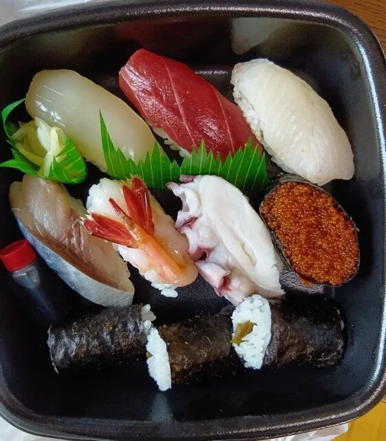 八千代寿司 三共店 - 釧路（寿司）の写真