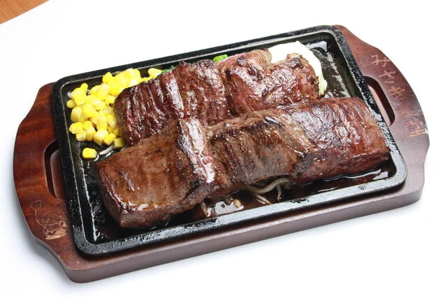 丸鶏 ステーキみさき食堂（【旧店名】味咲） - 帯広（食堂）の写真