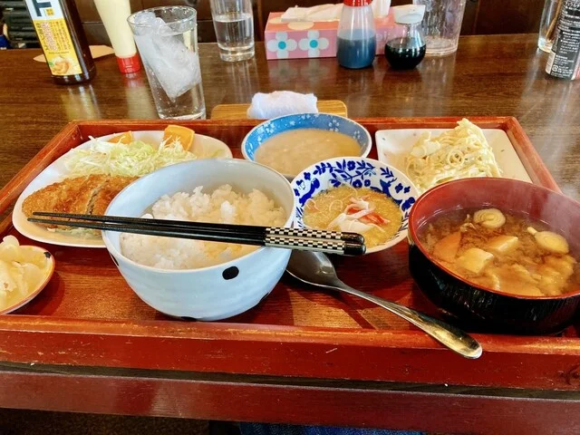 お食事処 何処（DOKO） - 苫小牧（食堂）の写真