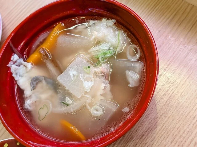 できたて注文寿司 100円くりっぱー 新富店 - 青葉（回転寿司）の写真