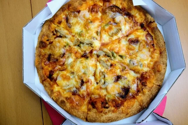 ピザ・テン・フォー 釧路昭和店 - 新富士（ピザ）の写真