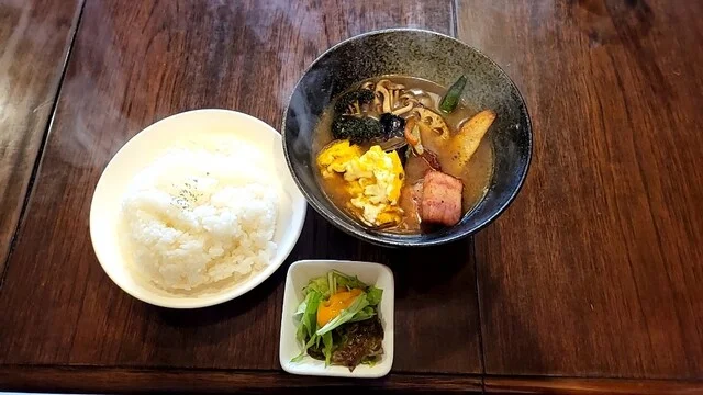 ナーラック アジアンスープスタンド（NAHRAK ASIAN SOUP STAND【旧店名】アジアンスタンド スタンレーラブラターン） - 南永山（カレー）の写真