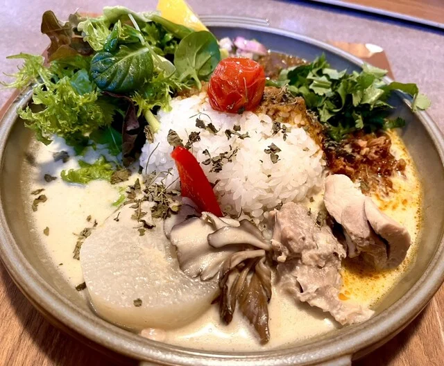 スパイスキッチン 倍音（Spice Kitchen 倍音） - 神楽岡（カレー）の写真