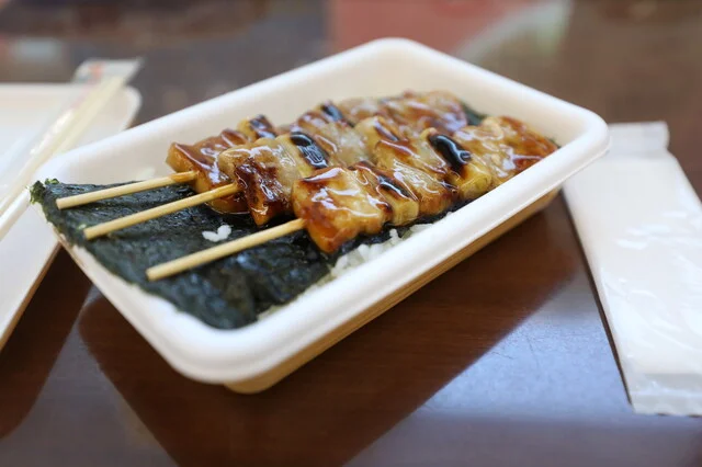 NHKの72アワーズで取り上げられたコンビニ。 : タイエー 西浜店の写真