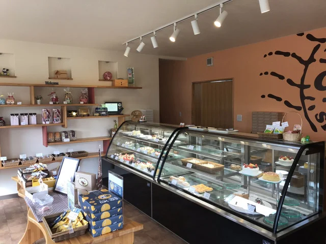 コルネ（Patisserie CORNET） - 新富士（ケーキ）の写真