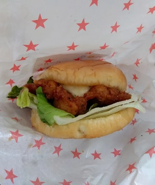 グーチキ - 糸井（ハンバーガー）の写真