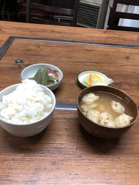 鉄板焼き しつらえ - 旭川四条（お好み焼き）の写真