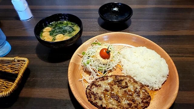 びっくりドンキー 永山店 - 南永山（ファミレス）の写真