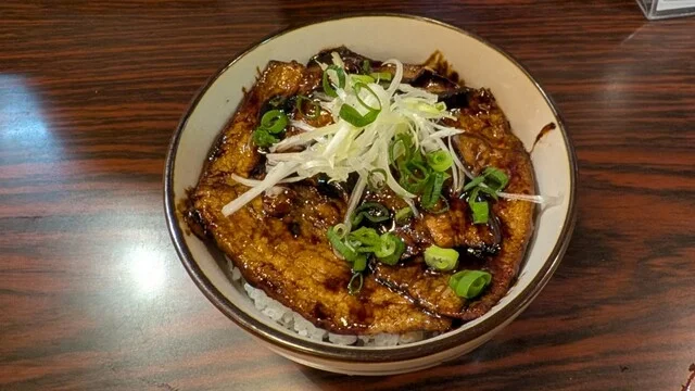 肉汁餃子と小籠包の大衆食堂 宮 - 帯広（居酒屋）の写真