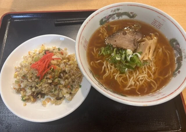 駅ナカ食堂 なの花 - 旭川（ラーメン）の写真