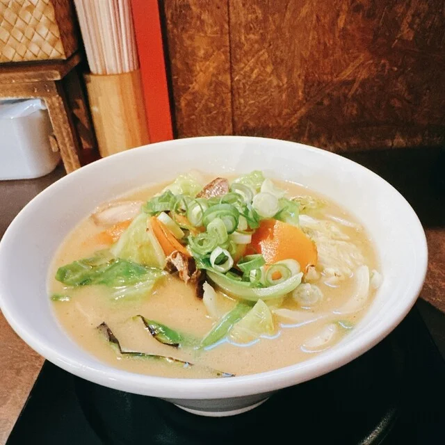 麺倉庫 じだい屋（めんそうこ じだいや） - 柏林台（ラーメン）の写真