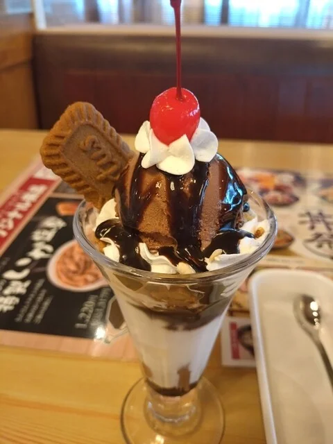 和食レストランとんでん 苫小牧店 - 青葉（ファミレス）の写真