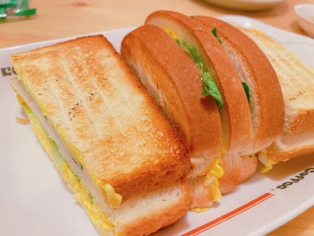 コメダ珈琲店 小樽運河通り店 - 小樽（喫茶店）の写真