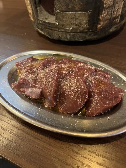 炭火やきとん ブッチャー横山 - 桂台（もつ焼き）の写真